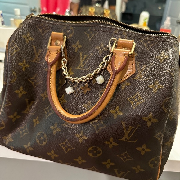 Vintage Louis Vuitton Handbag - Picture 6 of 9